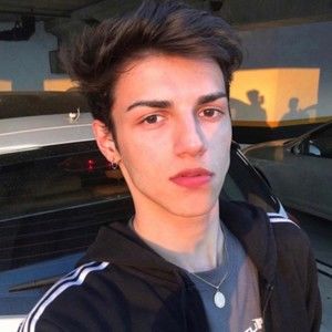 Meet your Posher, Cecy